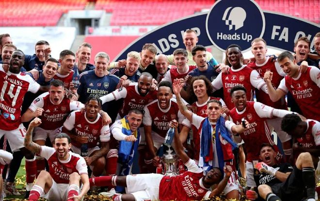 ESPN：上海海港已得知奥斯卡心脏问题，愿意为其提供治疗帮助（ESPN称上海海港已知悉奥斯卡心脏状况，愿提供医疗援助）