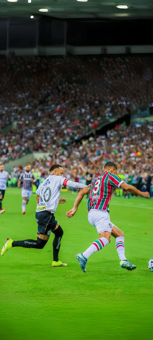 萨拉赫的利物浦告别曲：何去何从？（萨拉赫挥别利物浦：下一站在哪里？）