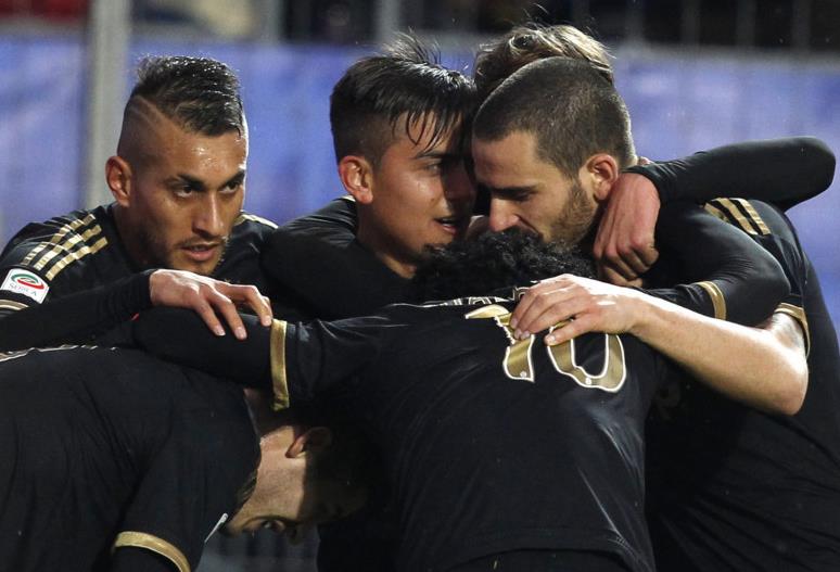 阿斯：米兰和纽卡有意签下明格萨，巴萨有50%的转会分成（阿斯：米兰与纽卡盯上明格萨，巴萨享有50%转售分成）