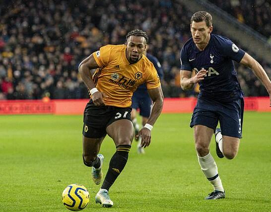 意甲：米兰1-0险胜罗马（意甲：米兰1-0力克罗马）