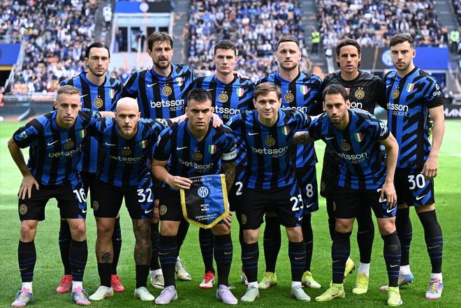 马切吉亚尼：奥古斯托客串不了右路；索默的扑救有问题（马切吉亚尼：奥古斯托不适合踢右路，索默的扑救存在问题）