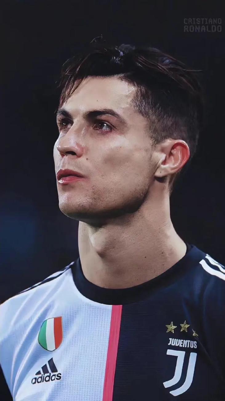 土媒：卢克曼接受加拉塔萨雷900万欧年薪，在等俱乐部谈妥（土媒：卢克曼已同意加拉塔萨雷900万欧年薪，正等待俱乐部敲定）