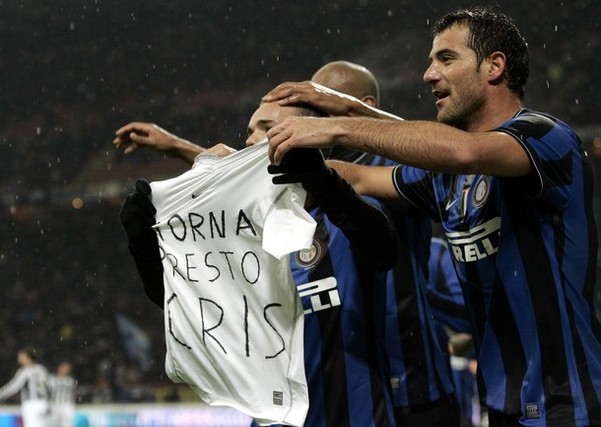 混团世界杯爆冷门！世界冠军丢大分，德韩首败，王曼昱回应伤病（混团世界杯爆冷：世界冠军丢分惨重，德韩遭首败，王曼昱回应伤病）