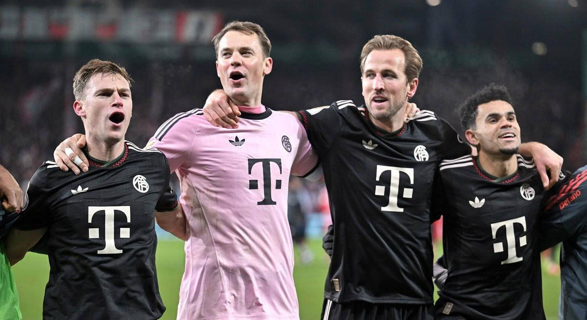 詹姆斯本赛季场均仅15.2分&生涯最低，新秀赛季为20.9分（詹姆斯本季场均仅15.2分创生涯新低，新秀赛季曾达20.9分）