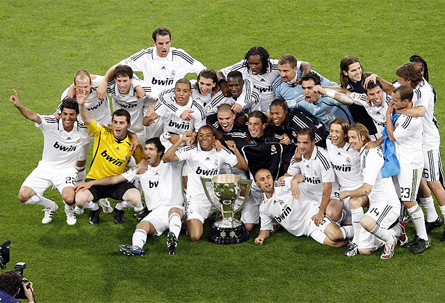 阿德耶米声明：一时轻率购买盲盒买到了武器，对此感到很抱歉（阿德耶米致歉：冲动购盲盒意外抽到武器）