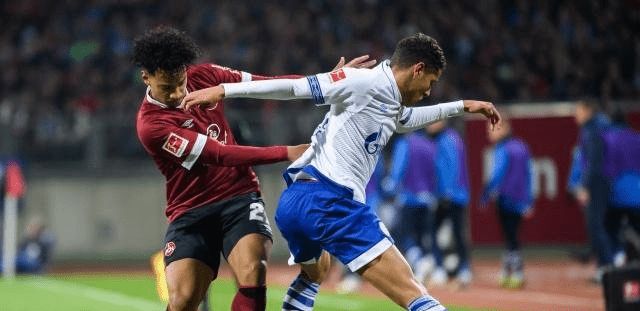 体育行业中 体育行业中